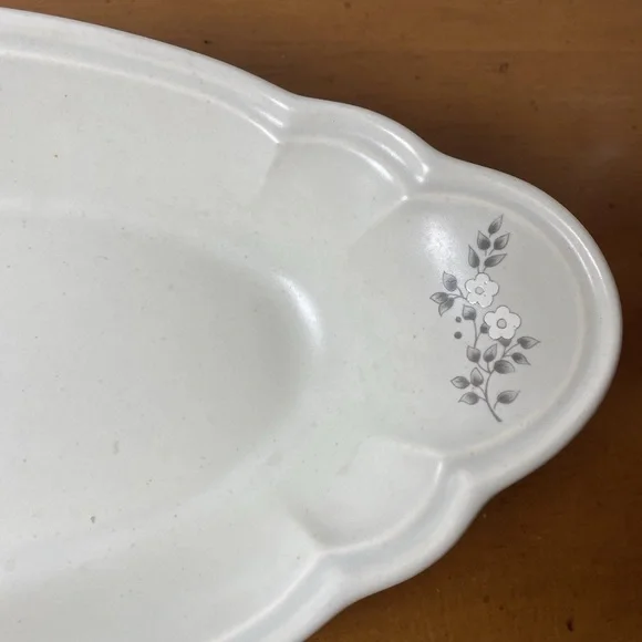 Pfalzgraff Heirloom Oval 11.5” Side Dish Vegetable Bowl Retired Floral Vintage - Picture 3 of 8